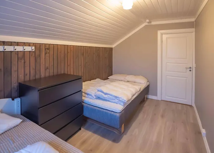 Holiday home Sentralen *