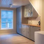 Sentralen Holiday home *